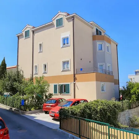 And With A Swimming Pool - 15676 Pensjonat Split